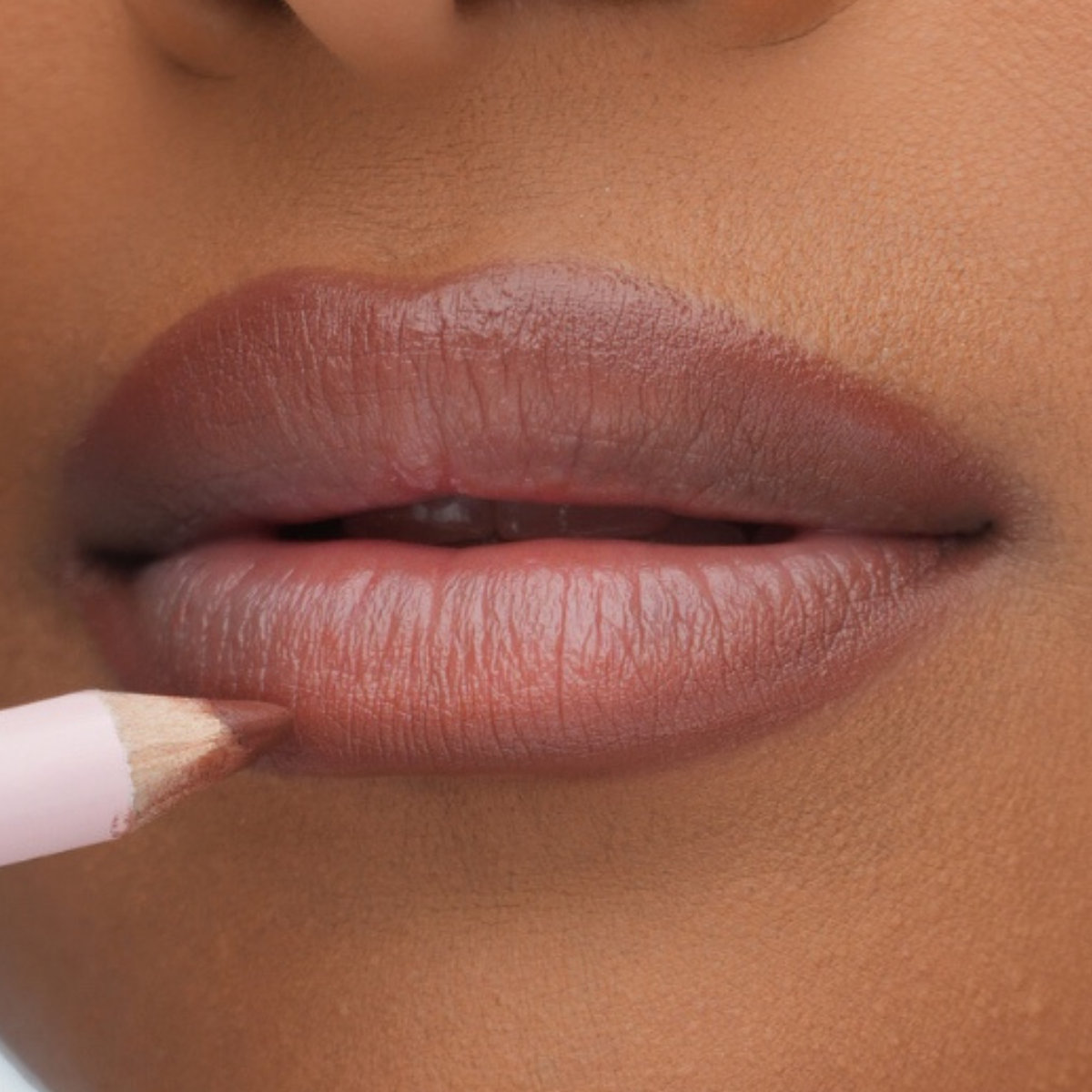 Neutral Brown Lip Liner
